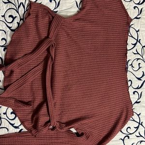 Long sleeve never worn